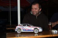 Rallye Český Krumlov: Jan Jinderle a model jeho vozu v měřítku 1:10 (foto: D.Benych)